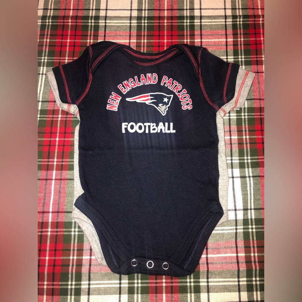 Patriots onesies 2 pack